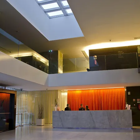 وسبا في.آي.بي فراند ليسبوا فندق