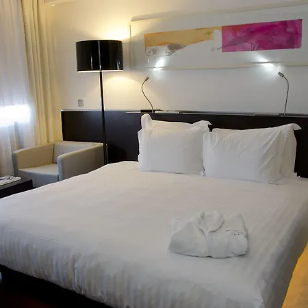 فندق وسبا في.آي.بي فراند ليسبوا 5*