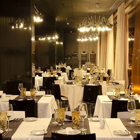 Vip Grand & Hotel